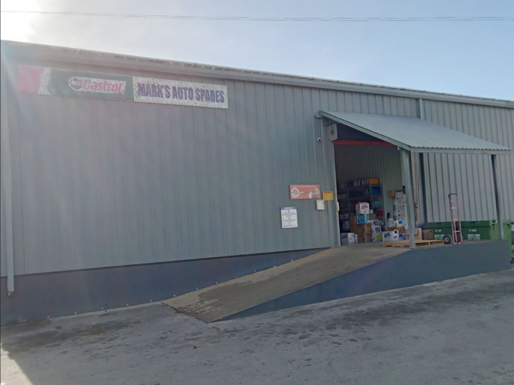 Mark’s Auto Spares – Salters